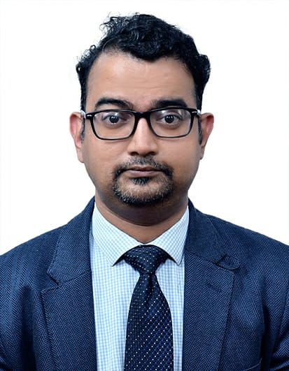 Dr Manish Karekar